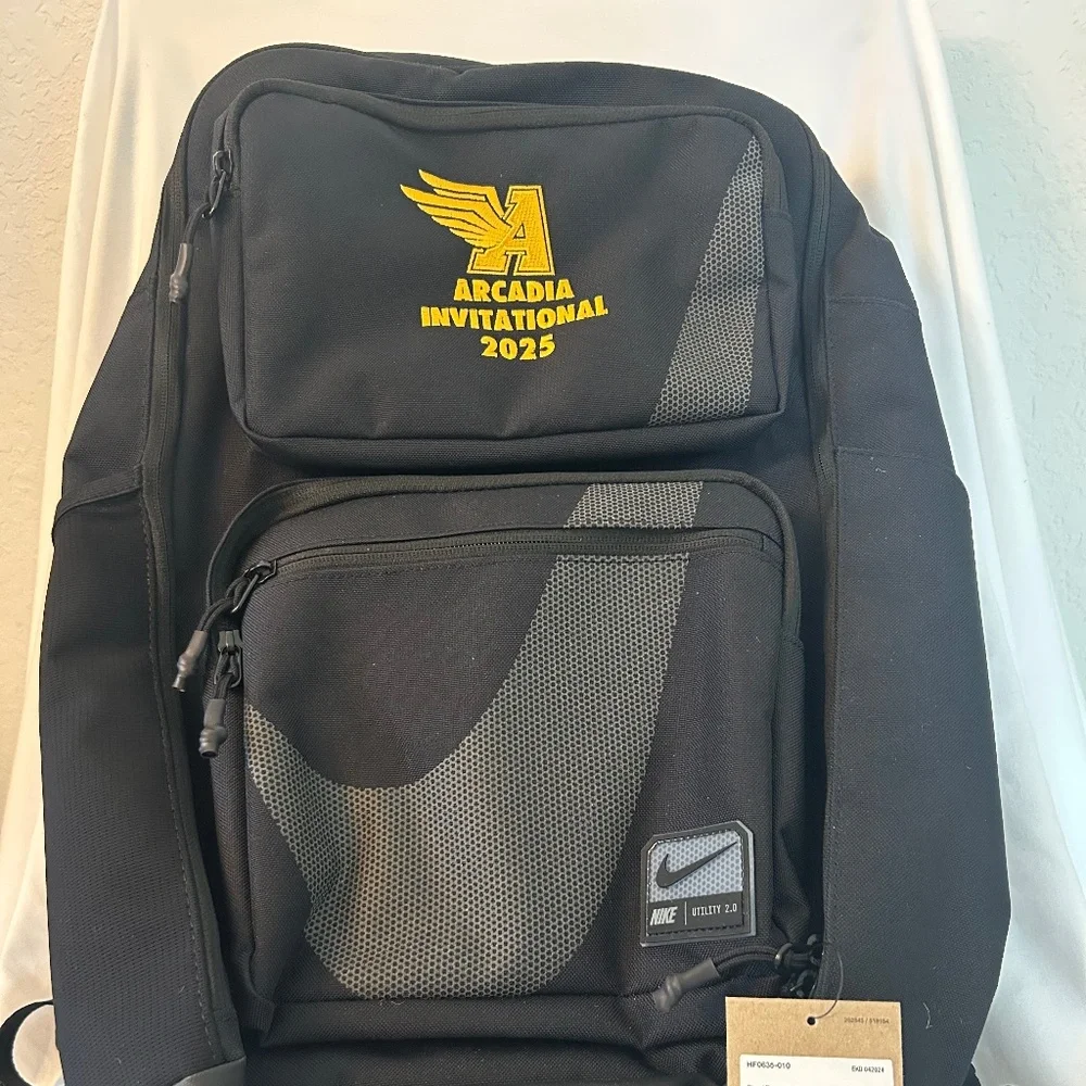 best backpack for 17 laptop and heavy books YOREPEK Large Women, Duty Travel Backpack Main compartment with padded THE GOODS™ Recycled 15